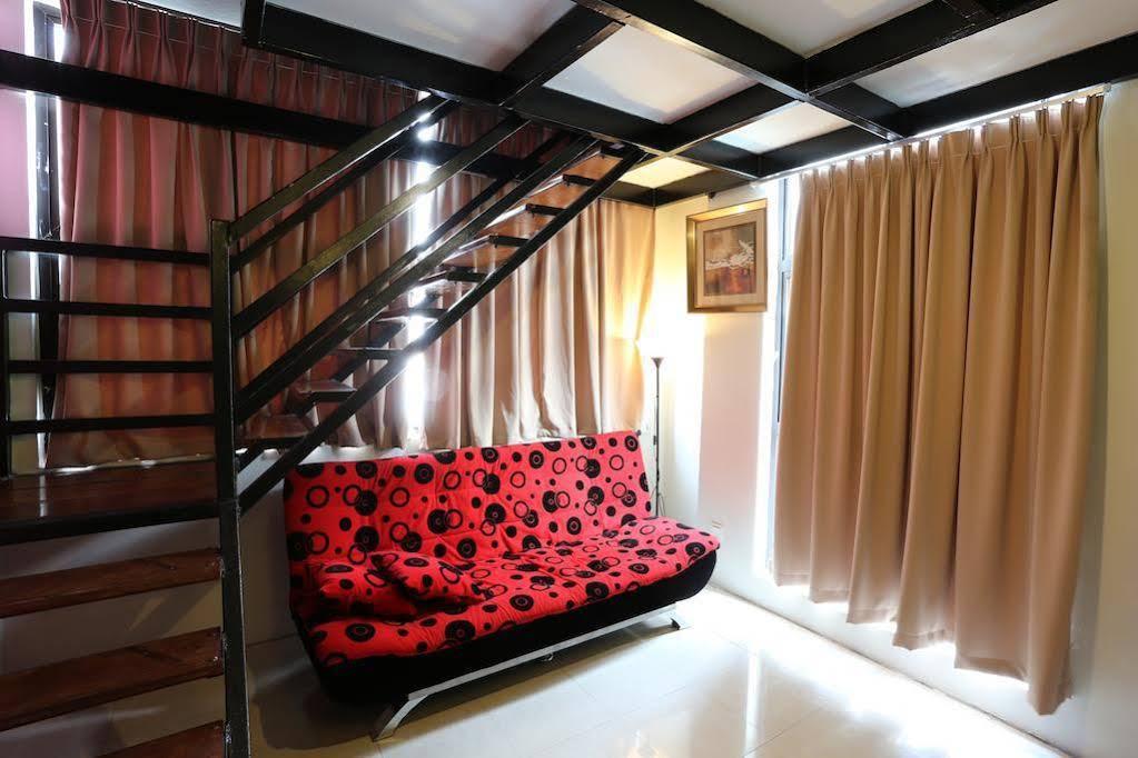 New Town Hotel Usj Sentral Субанг-Джая Экстерьер фото